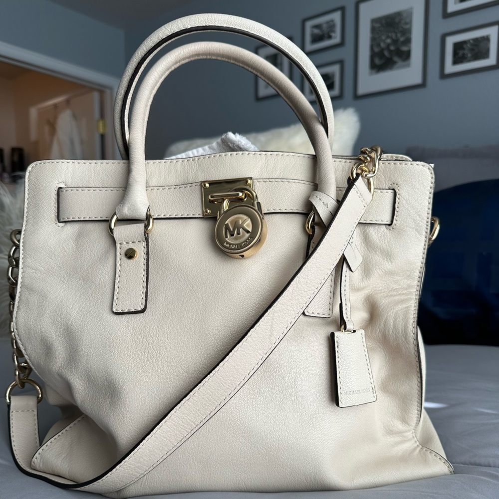 Michael Kors Shoulder Bag